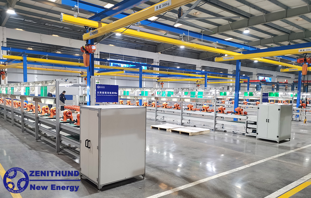 Solar Tracker (7) Solar Tracker (7)